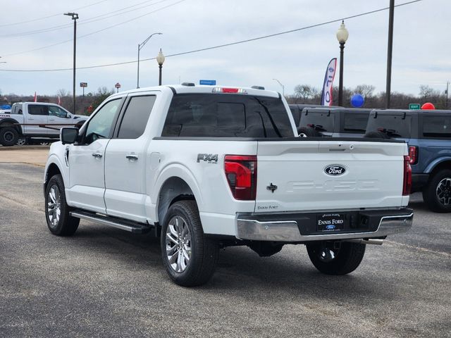 2025 Ford F-150 XLT photo 2