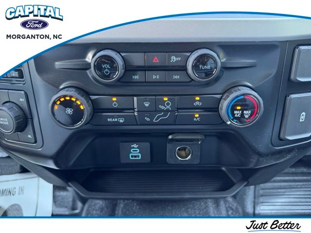 New 2026 White Ford XL image 32