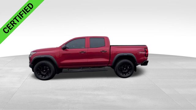 View vehicle photo 6