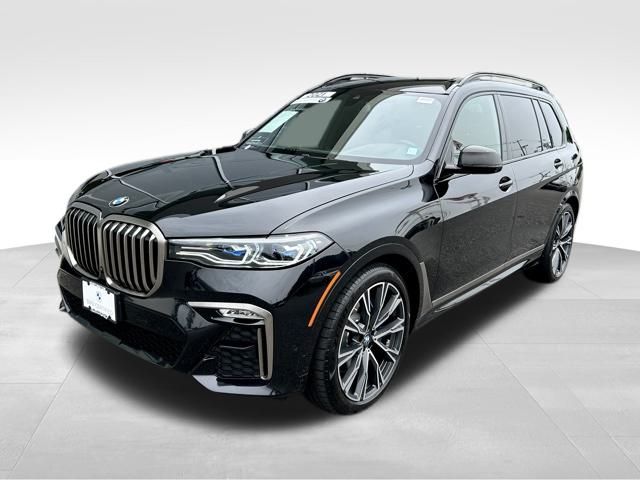 2021 BMW X7 M50i 9