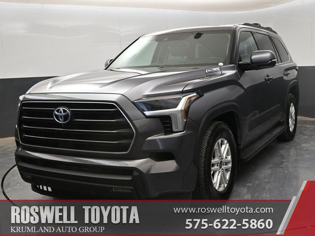 2023 Toyota Sequoia SR5 4WD