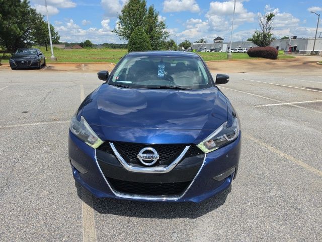 Used 2018 Blue Nissan 3.5 SV image 3