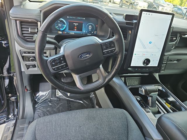 Used 2024 Blue Ford Flash image 14