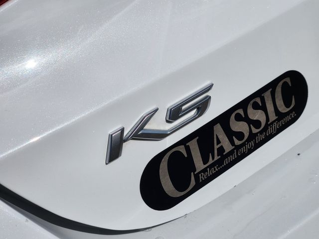 2021 Kia K5 EX White at DeMontrond Auto Country