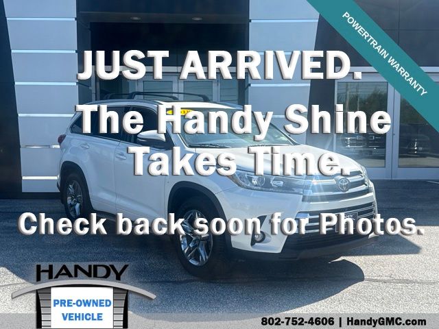 White (Blizzard Pearl) 2018 Toyota Highlander SUV / Crossover All-Wheel Drive 8-Speed Automatic
