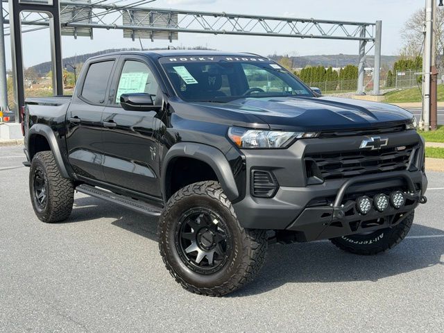 Black 2026 Chevrolet Colorado Trail Boss Crew Cab 4WD Pickup Truck Four-Wheel Drive 8-Speed Automatic