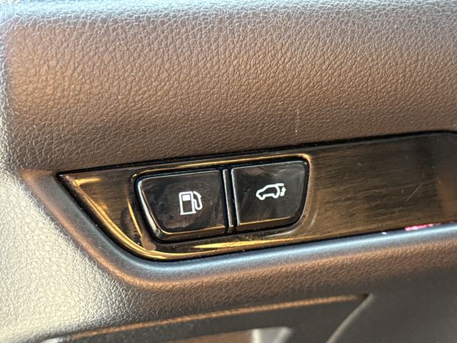 Used 2025 Silver Lexus 250 Base image 22