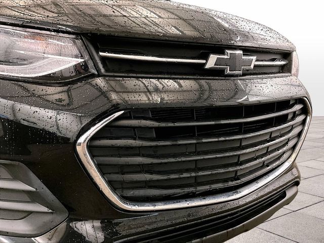 2022 Chevrolet Trax LT Black at South Hills Kia