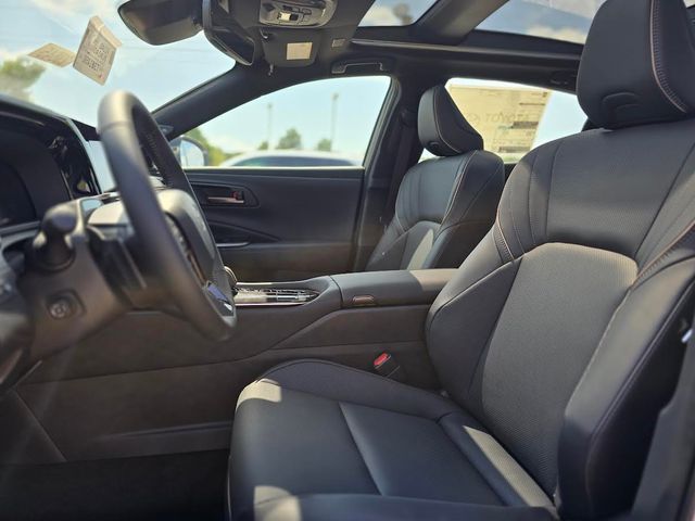 2026 Toyota Crown Platinum photo 7