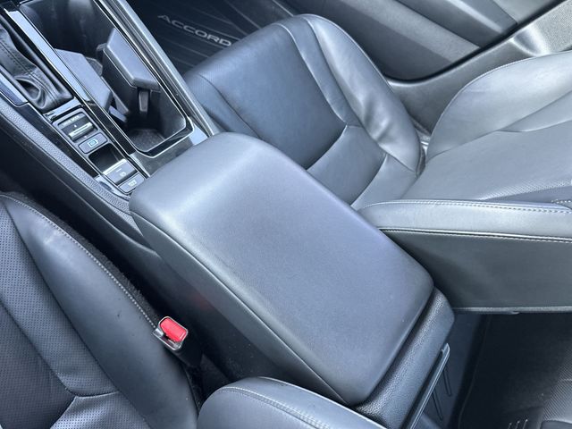 Used 2024 Blue Honda EX-L image 22