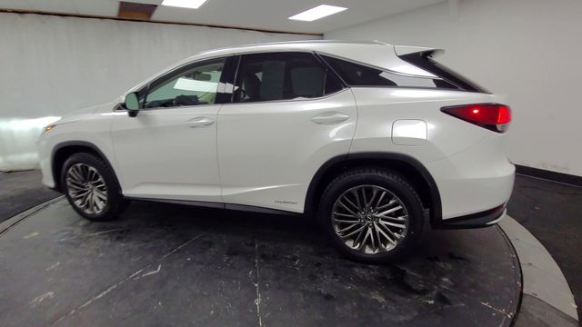 2022 – Lexus – RX