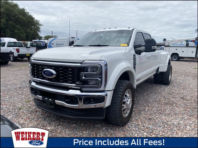 White Metallic 2025 Ford F-450 Super Duty Lariat Crew Cab LB DRW 4WD Pickup Truck Four-Wheel Drive Automatic