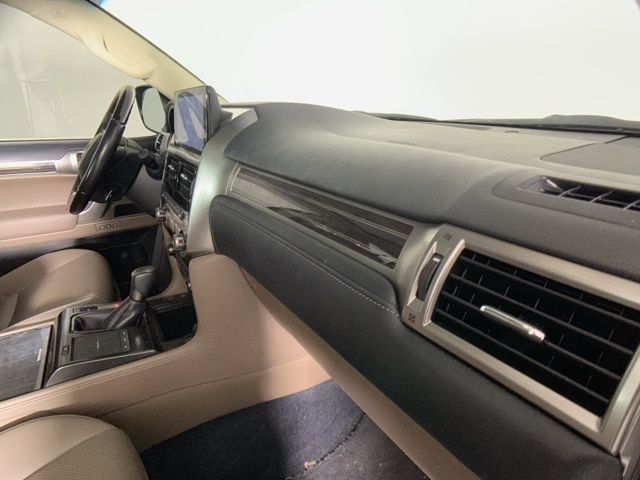 2022 Lexus GX 460 32