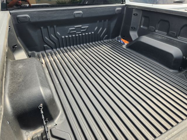2023 Chevrolet Silverado 1500 LT - 8