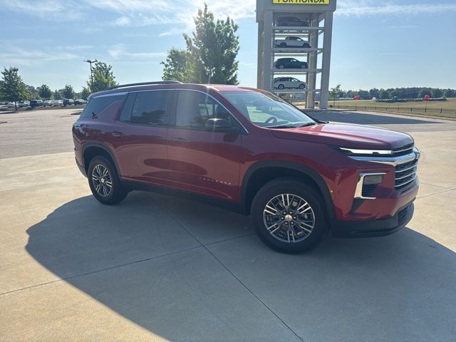 Radiant Red 2024 Chevrolet Traverse LT FWD SUV / Crossover Front-Wheel Drive 8-Speed Automatic