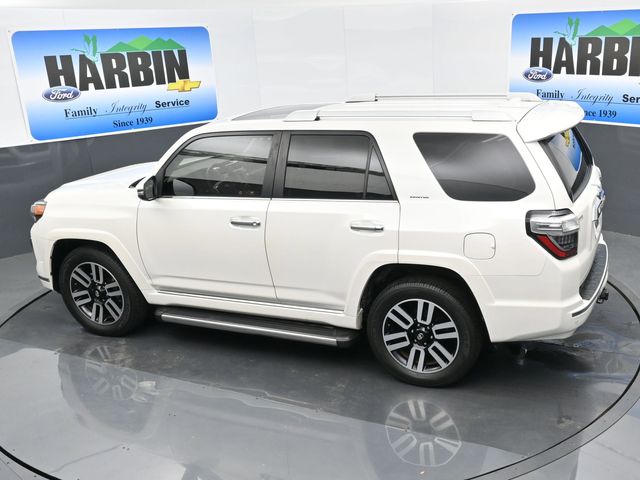 2017 Toyota 4Runner Limited photo