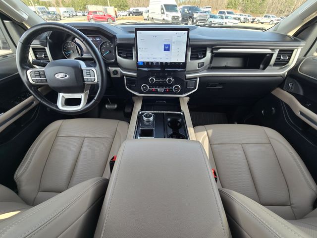 2023 Ford Expedition XLT:167703A