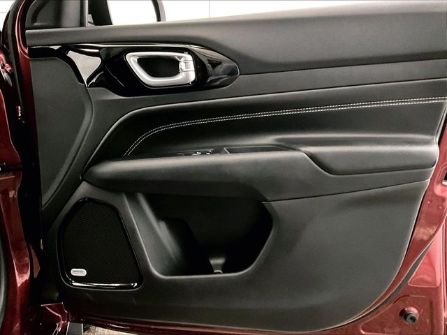 2022 Jeep Compass High Altitude Red at Grove City Ford