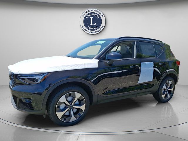 Onyx Black 2026 Volvo XC40 B5 Plus AWD SUV / Crossover All-Wheel Drive Automatic