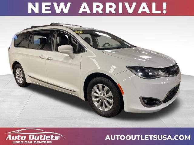 Bright White Clearcoat 2018 Chrysler Pacifica Touring L FWD Minivan Front-Wheel Drive 9-Speed Automatic
