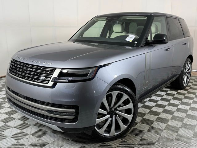 2026 Land Rover Range Rover P530 SE AWD