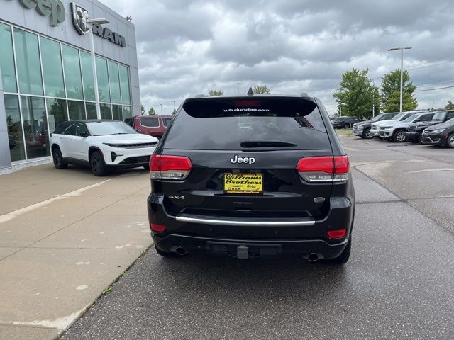 2021 Jeep Grand Cherokee Overland - Diamond Black exterior view 6
