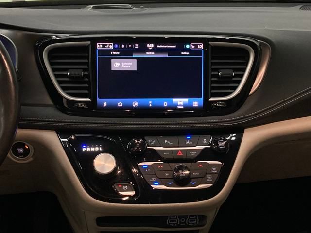 2021 Chrysler Pacifica Hybrid Touring L