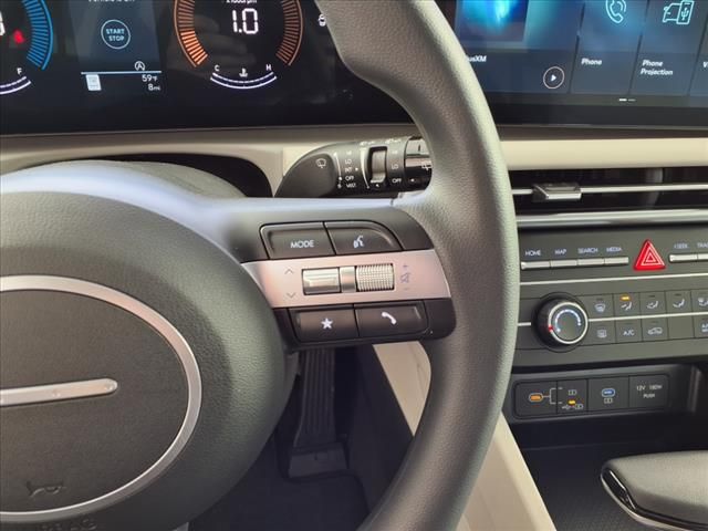 2025 Hyundai Tucson SE photo