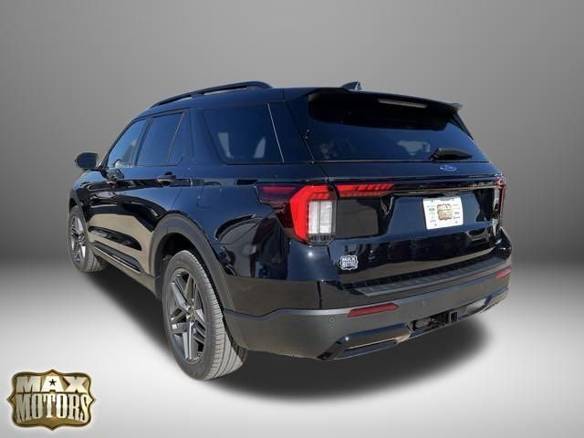 2025 Ford Explorer ST-Line 8