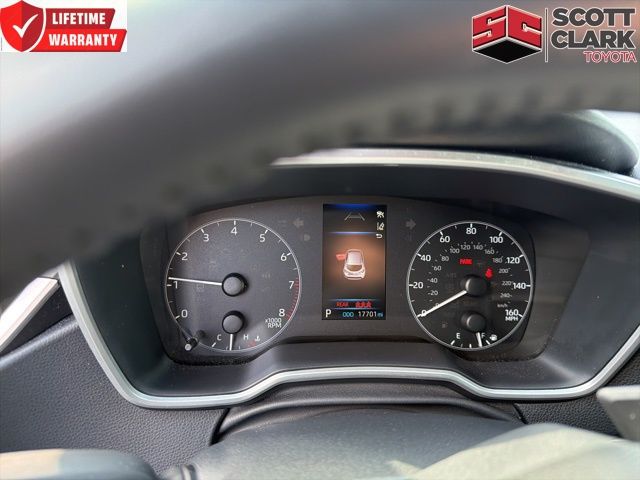 2024 Toyota Corolla Hatchback SE