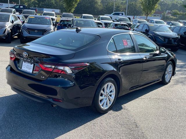 2023 Toyota Camry LE 3