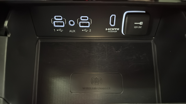 Used 2024 Silver Zynith Jeep Summit Reserve image 33