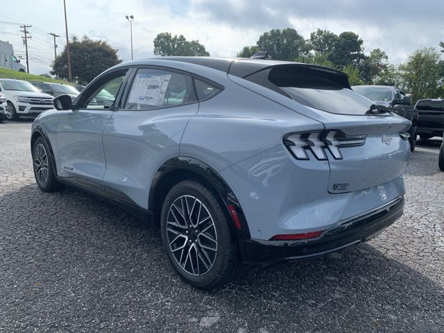 2024 Ford Mustang Mach-E Premium 3