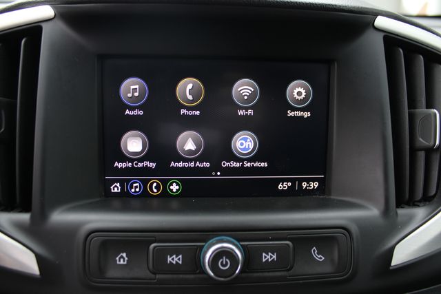 Used 2022 Black GMC SLE image 13