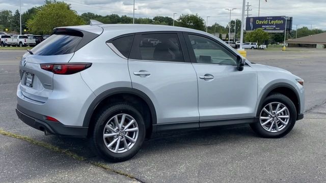 2023 Mazda CX-5 2.5 S Preferred Package 8