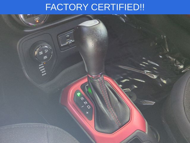 Used 2017 Blue Jeep Trailhawk image 26