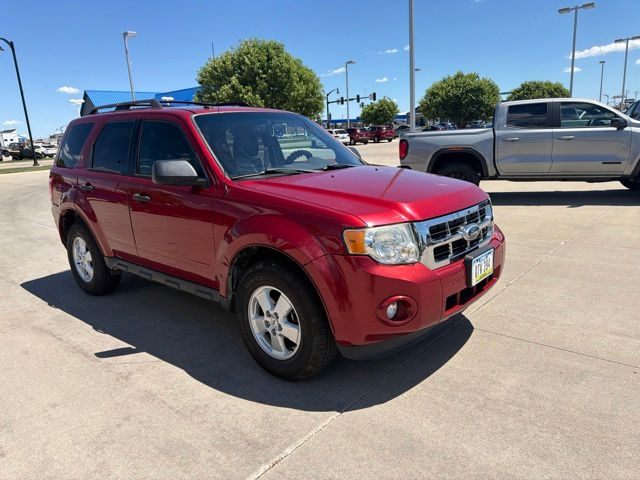 Toreador Red Metallic 2012 Ford Escape XLT FWD SUV / Crossover Front-Wheel Drive 6-Speed Automatic