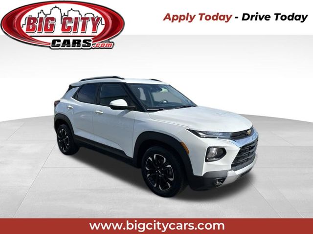Summit White 2023 Chevrolet Trailblazer SUV / Crossover Front-Wheel Drive Continuously Variable Transmission