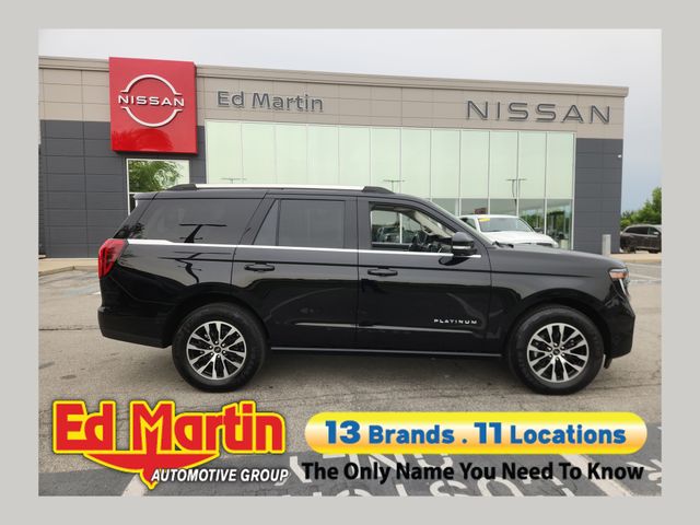 Black Metallic 2025 Ford Expedition SUV / Crossover Four-Wheel Drive Automatic
