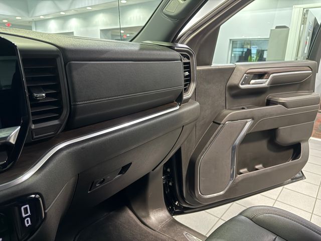 2024 GMC Sierra 1500 SLT Black at Bob King Buick GMC