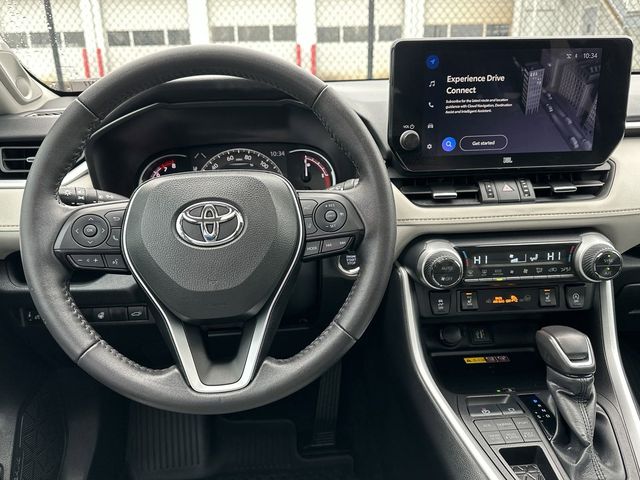 2024 Toyota RAV4 XLE Premium 7