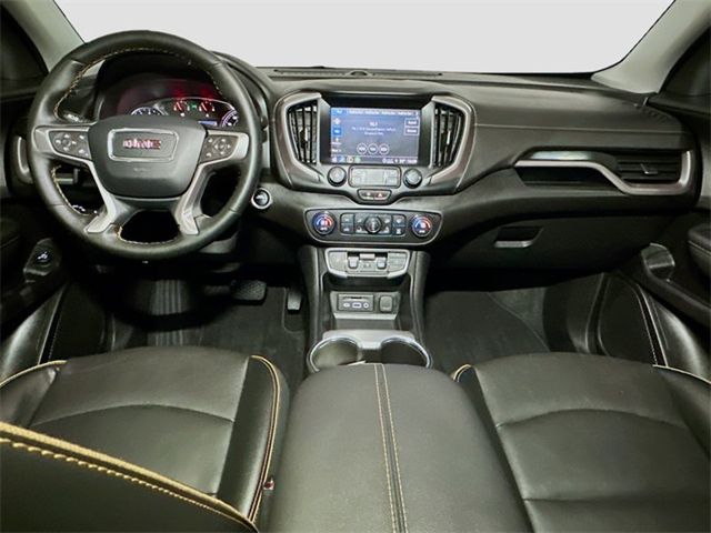 2023 GMC Terrain AT4 photo