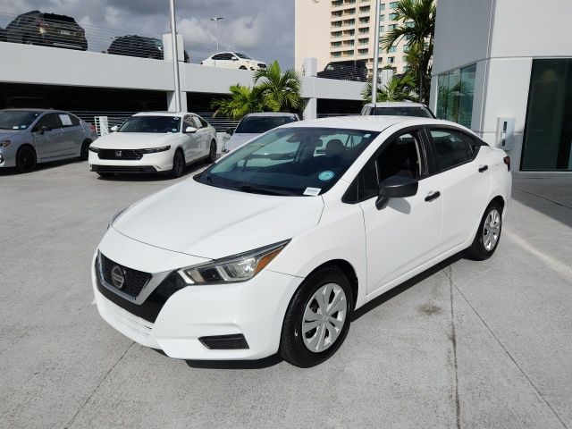 2021 Nissan Versa 1.6 S 13