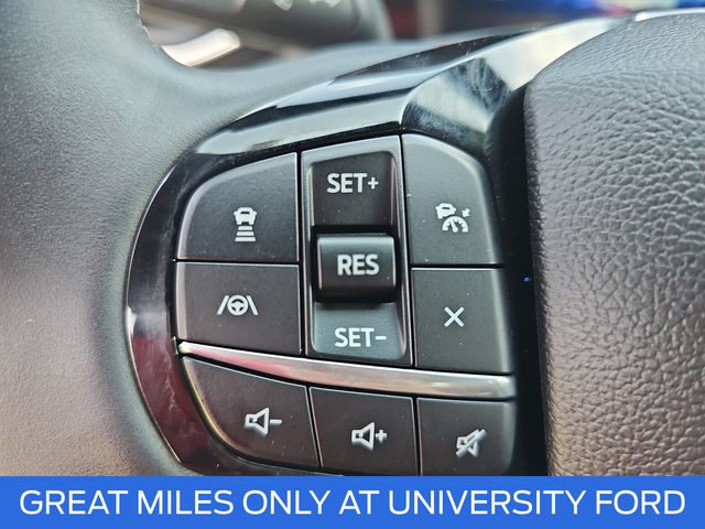 Used 2023 White Ford Platinum image 17