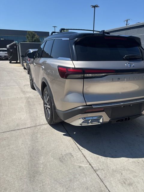 Thumbnail: 2022 INFINITI QX60 - 6