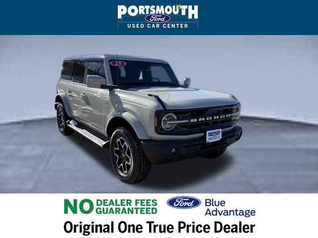 2025 Ford Bronco Outer Banks 4-Door 4WD