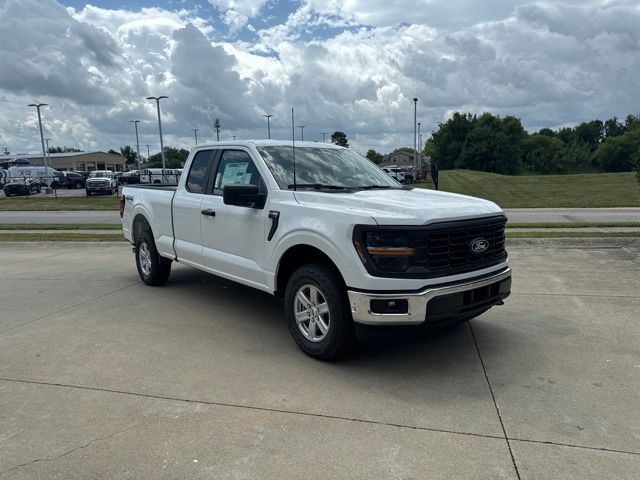 Oxford White 2026 Ford F-150 Pickup Truck Four-Wheel Drive Automatic