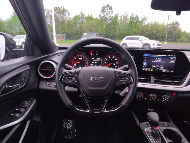 Used 2024 Red Chevrolet 1RS image 12