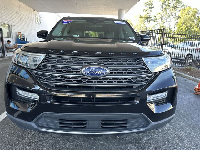 Used 2022 Black Ford XLT image 9