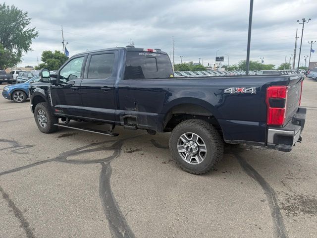 2023 Blue Metallic Ford Super Duty F-350 SRW Lariat 4X4 Truck